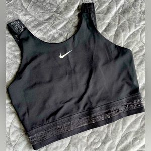 Nike Pro sports bra Black in size S